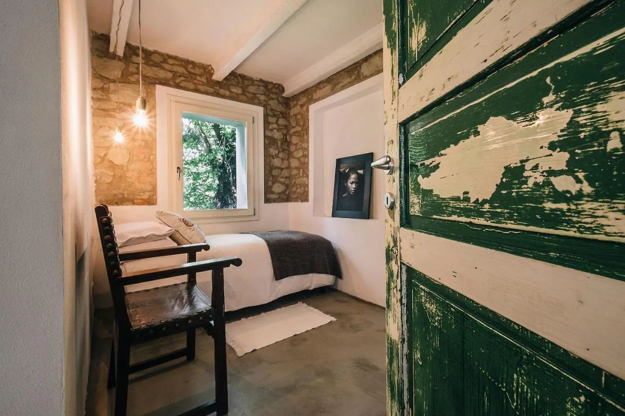 Bed and Breakfast Sotto I Sassi Guiglia