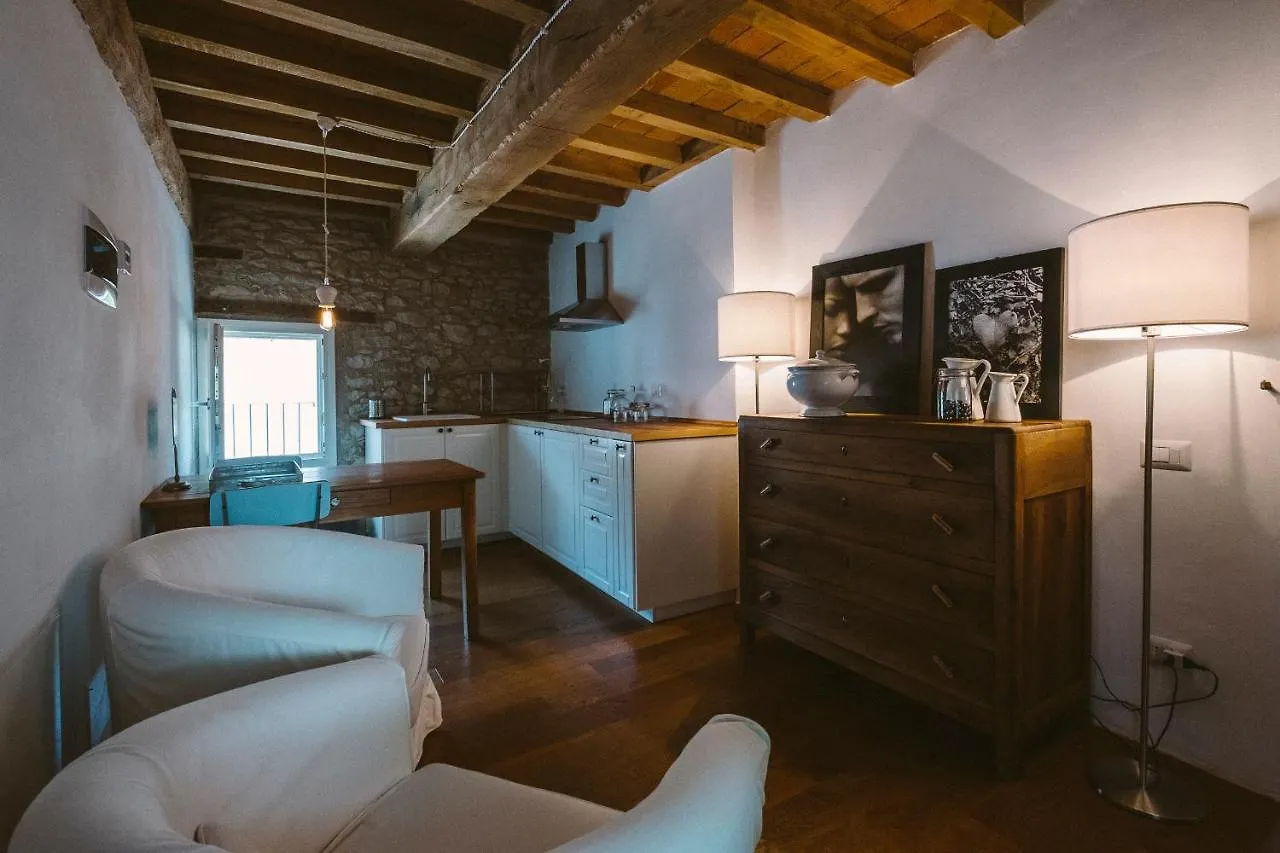 Bed and Breakfast Sotto I Sassi Guiglia Bed & Breakfast