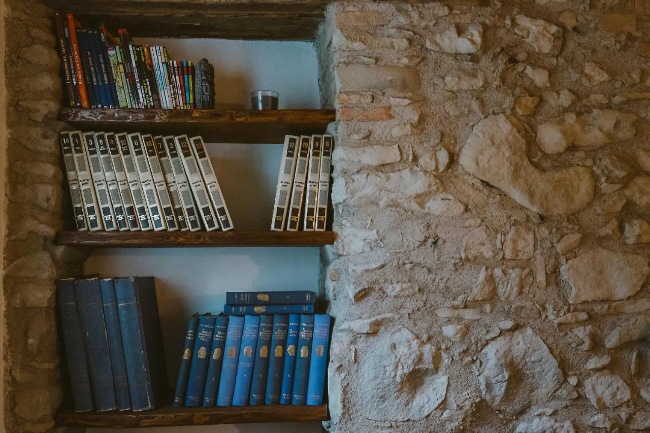 Bed & Breakfast Bed and Breakfast Sotto I Sassi Guiglia Italia